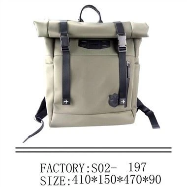 Mochila esportiva para caminhadas